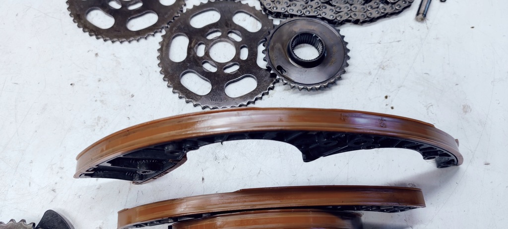 фото №14, Грм комплект audi a4 a5 a6 3.0 tdi cla cdu cvu