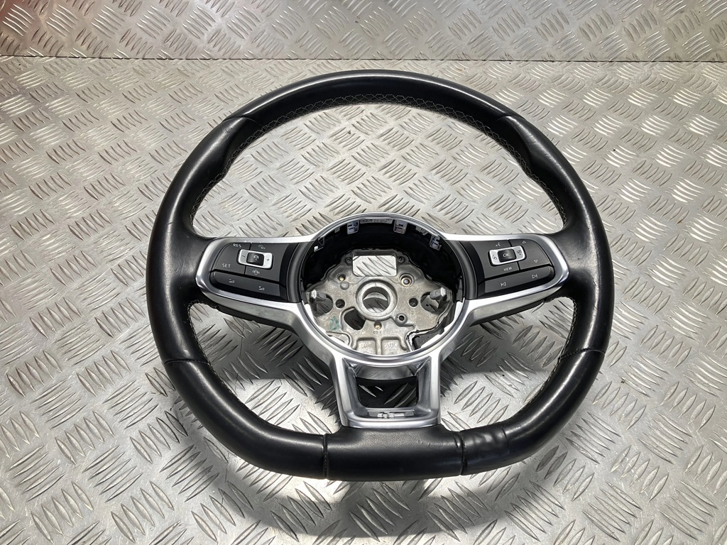 фото №1, Воздуховод многофункциональный vw arteon 17- r line