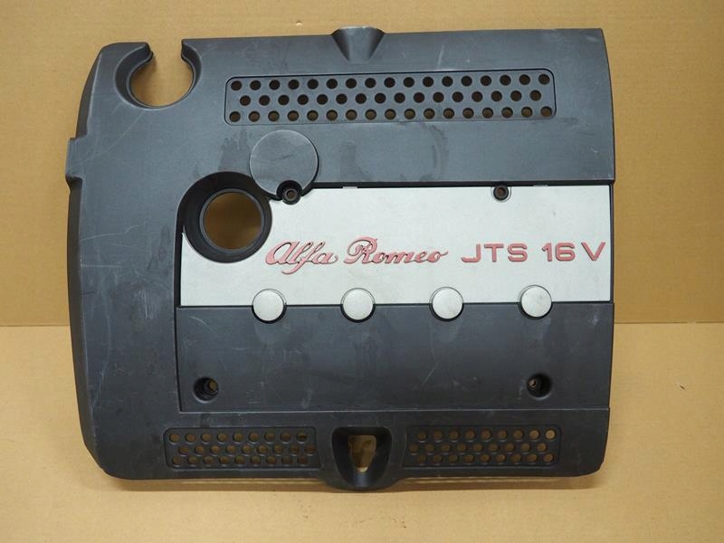 фото №1, Крышка защита двигателя alfa romeo gt 2.0 jts