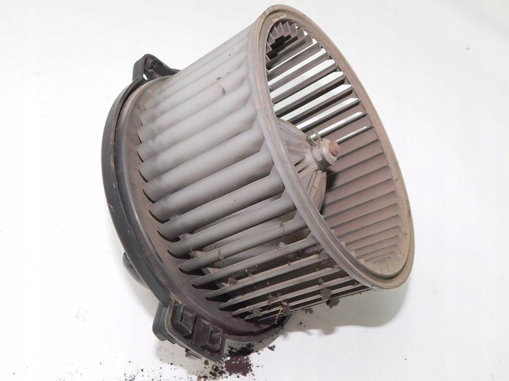 фото №4, Mitsubishi space star i 2002r вентилятор обдув