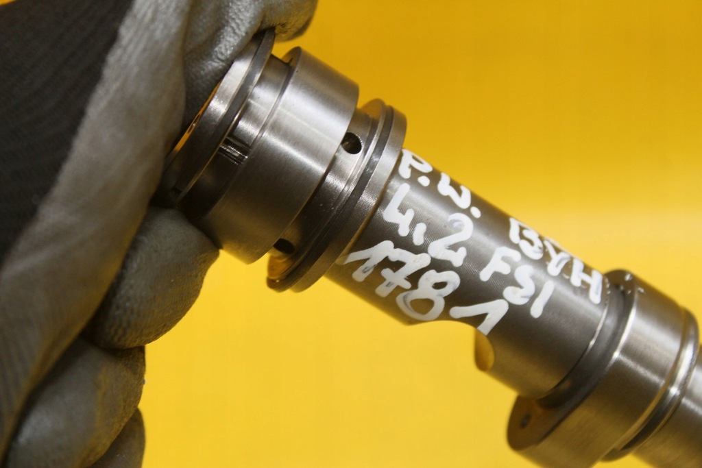 фото №10, Вал правый выпускной 079109102ct r8 4.2 fsi byh