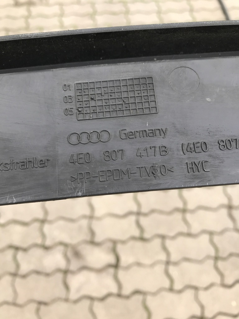 фото №6, Молдинг бампера отражатель задняя audi a8 d3 4e0807417b