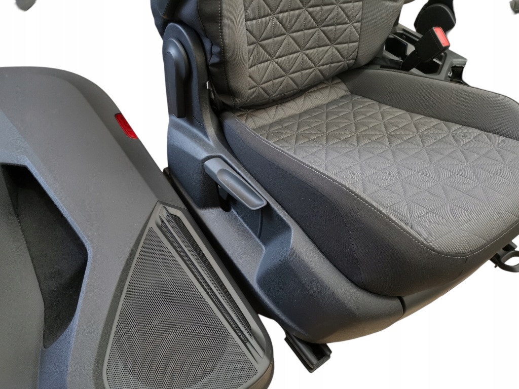 фото №7, Gd tiguan ii lift сидіння заднє сидіння салон оббивка комплект