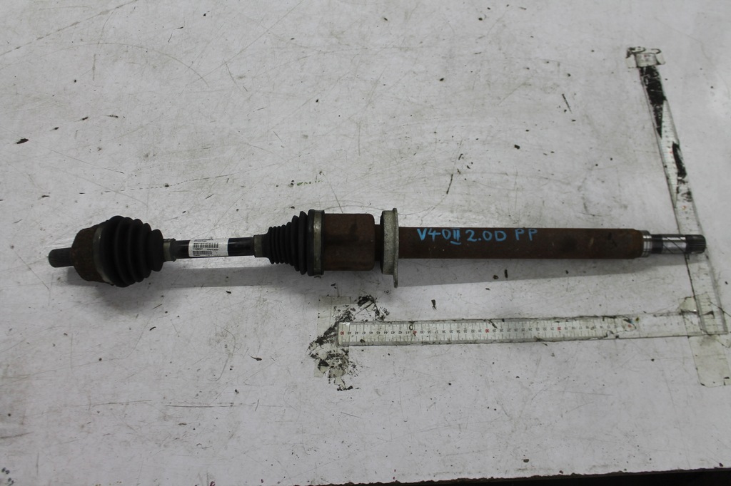 фото №1, Приводной вал правый перед 31437595 volvo v40 ii 2.0d 12-19