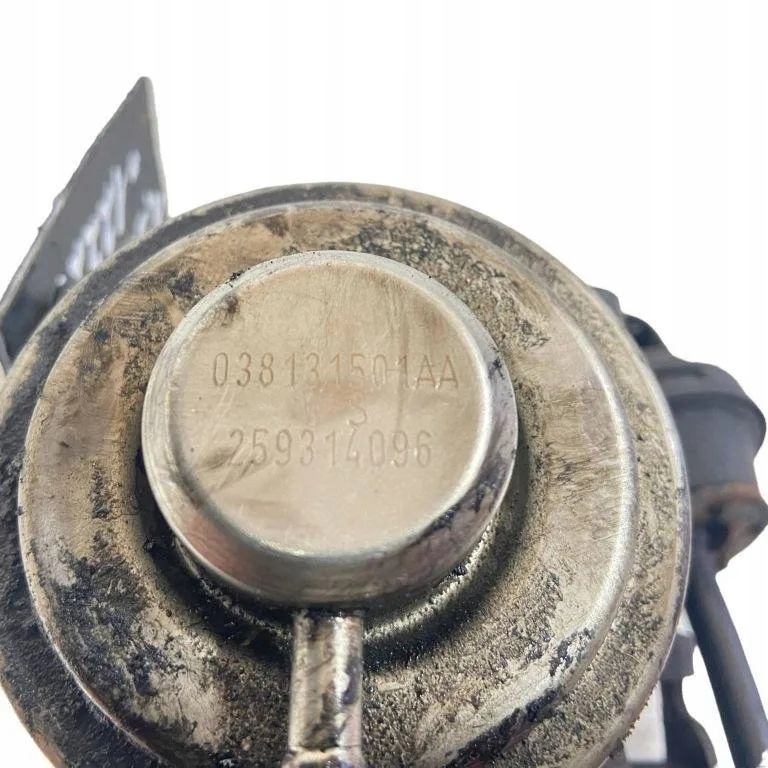 фото №6, Клапан egr vw transporter v t5 фургон 038131501aa 1.9l дизель 2006