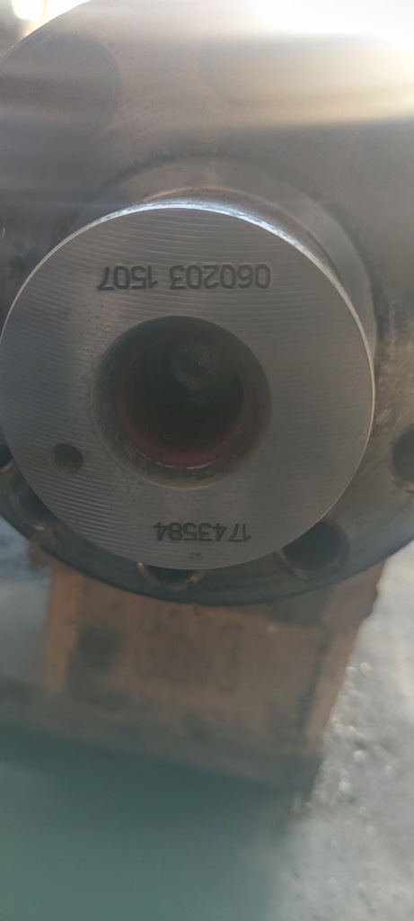 фото №5, Wał коленчатый двигатель scania r 1743584 euro 5