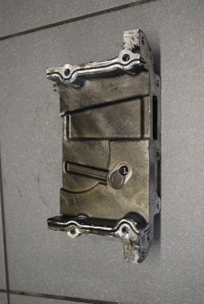 фото №3, Корпус розподільного валу audi 3.0 tdi crt 059109122t