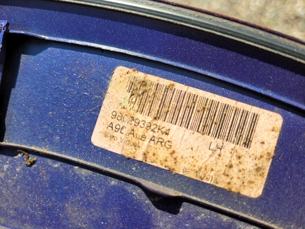 фото №5, Молдинг крыла левый задняя peugeot 208 i gti