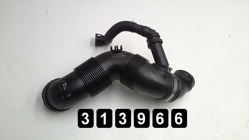 фото №1, 2013 vw beetle труба шланг 446196-604