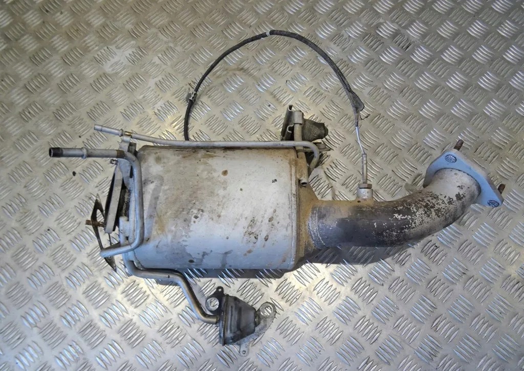 фото №1, Cayenne 7p5 lift dpf 3.0d 7p0254800a