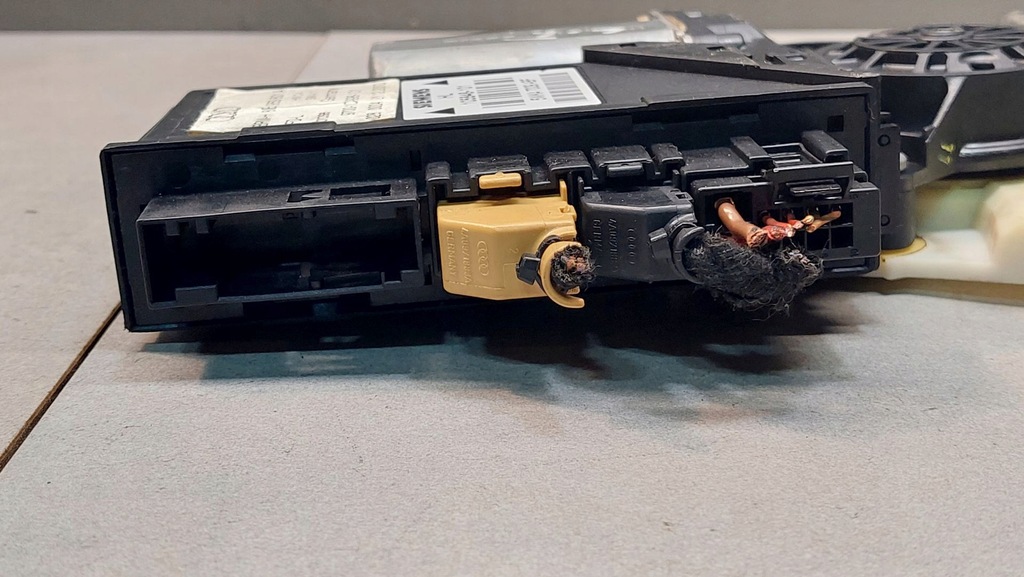 фото №9, Подъемник стекло левый задняя audi a4 b6 8e0959801a