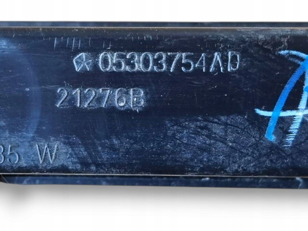 Лампа третій світло стоп-сигнал dodge caliber pm 2007 05303754ad Недорого