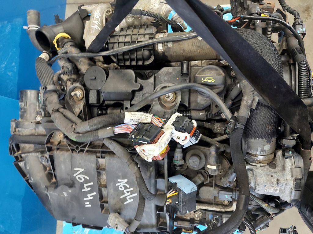 фото №12, Двигун peugeot 208 1.4 hdi 171.000km 8h01