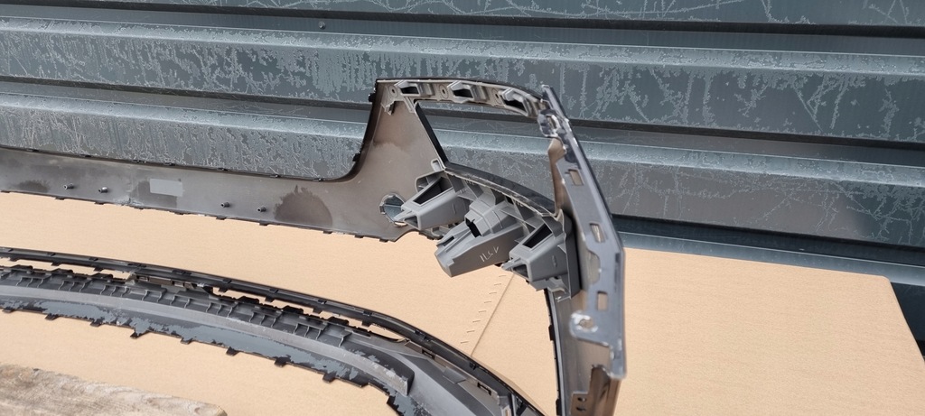 фото №13, Skoda оригинальный номер 658807221 бампер