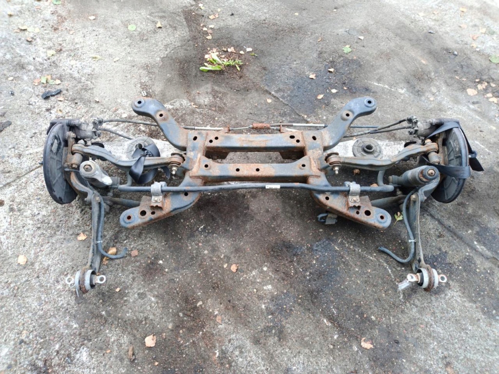 фото №1, Opel insignia a kombi балка підвіска задня kpl