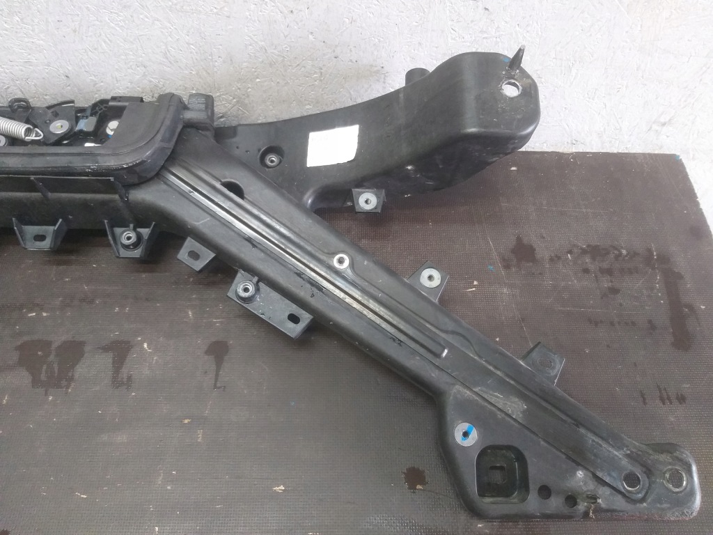 Ремінь передній tesla 3 3 1083501-30-r Оригінал