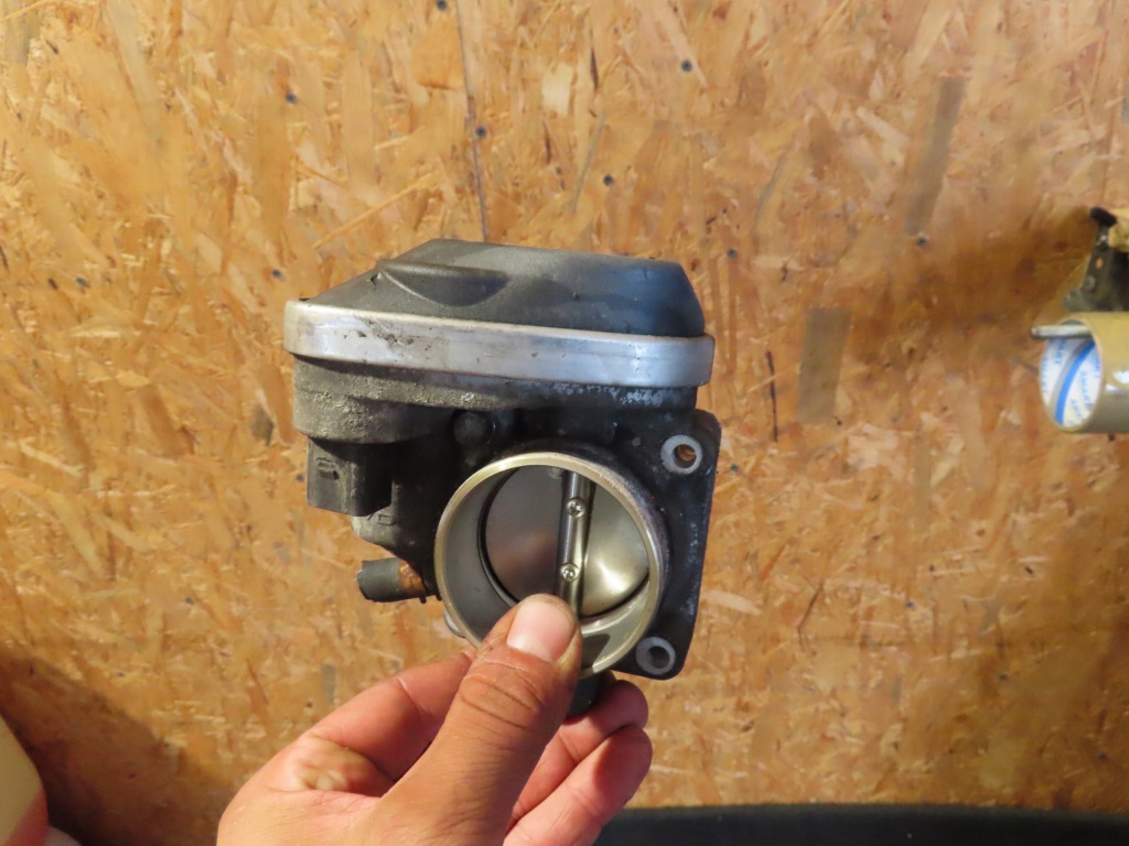 фото №1, Mini cooper r50 1.6b дроссельная заслонка 3547502043