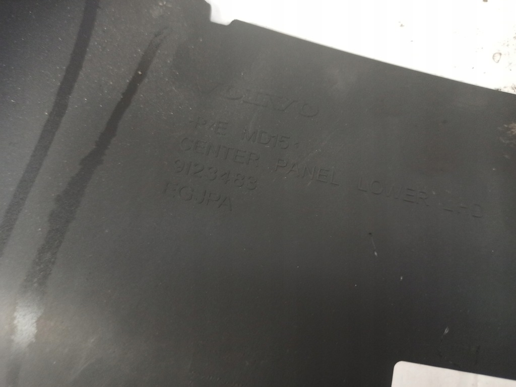 фото №10, Volvo v40 ii захист панелі консолі pod кермо 9123483