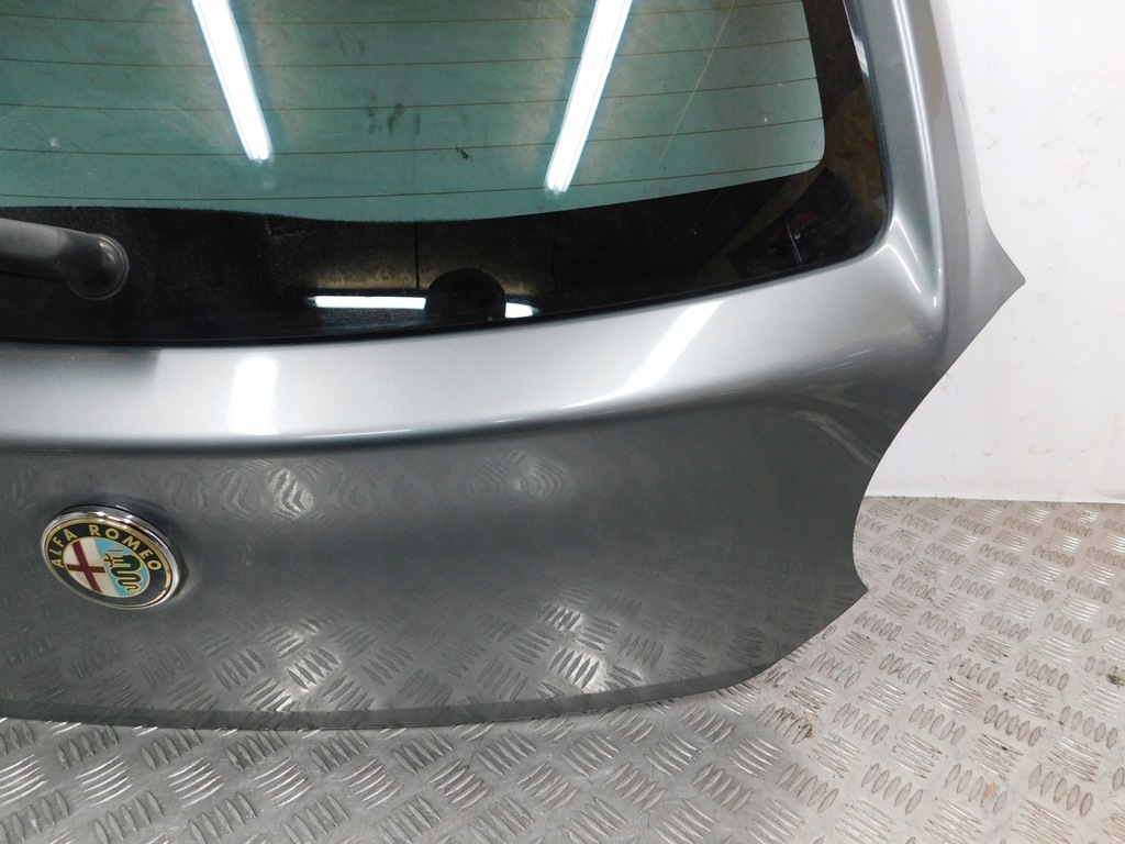 фото №3, Крышка багажника задняя задняя alfa romeo mito