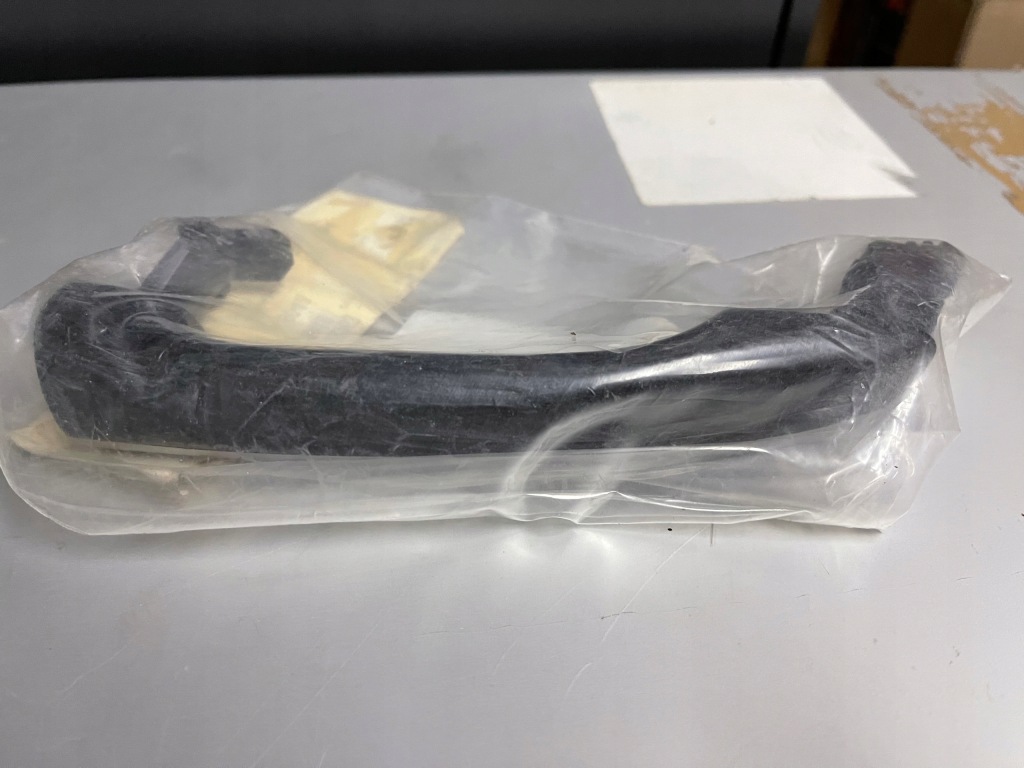 Купити Ручка mercedes r230 sl лівий перед a2307601570 оригінальний номер