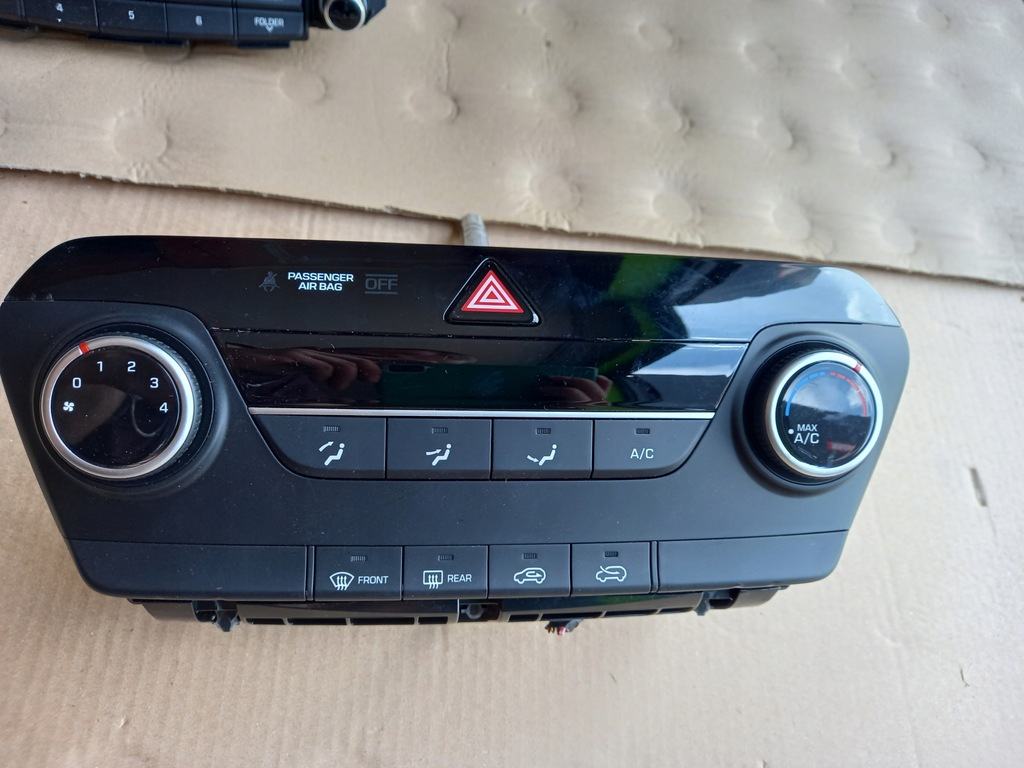 фото №1, Панель кондиціонера обдув hyundai tucson iii
