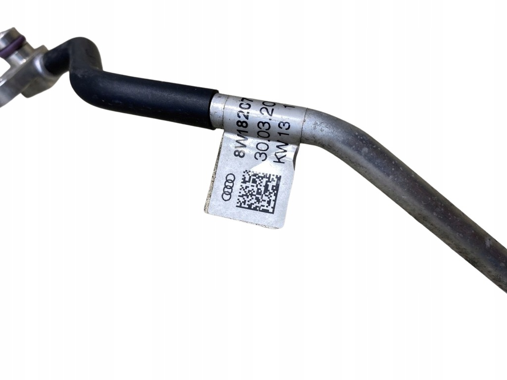 фото №6, Шланг кондиционера audi a4 b9 2.0 tfsi 8w1820720f
