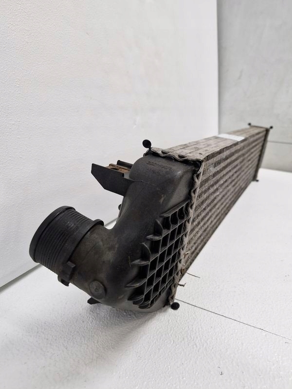 Volvo v40 2 2 1.6 d інтеркулер радіатор повітря 31319168 Ціна