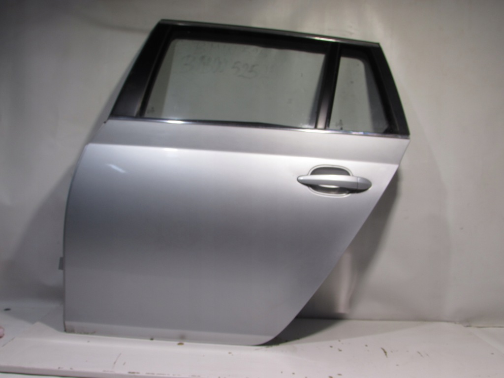 фото №1, Дверь левая задняя задние bmw 5 e61 kombi space grey полный