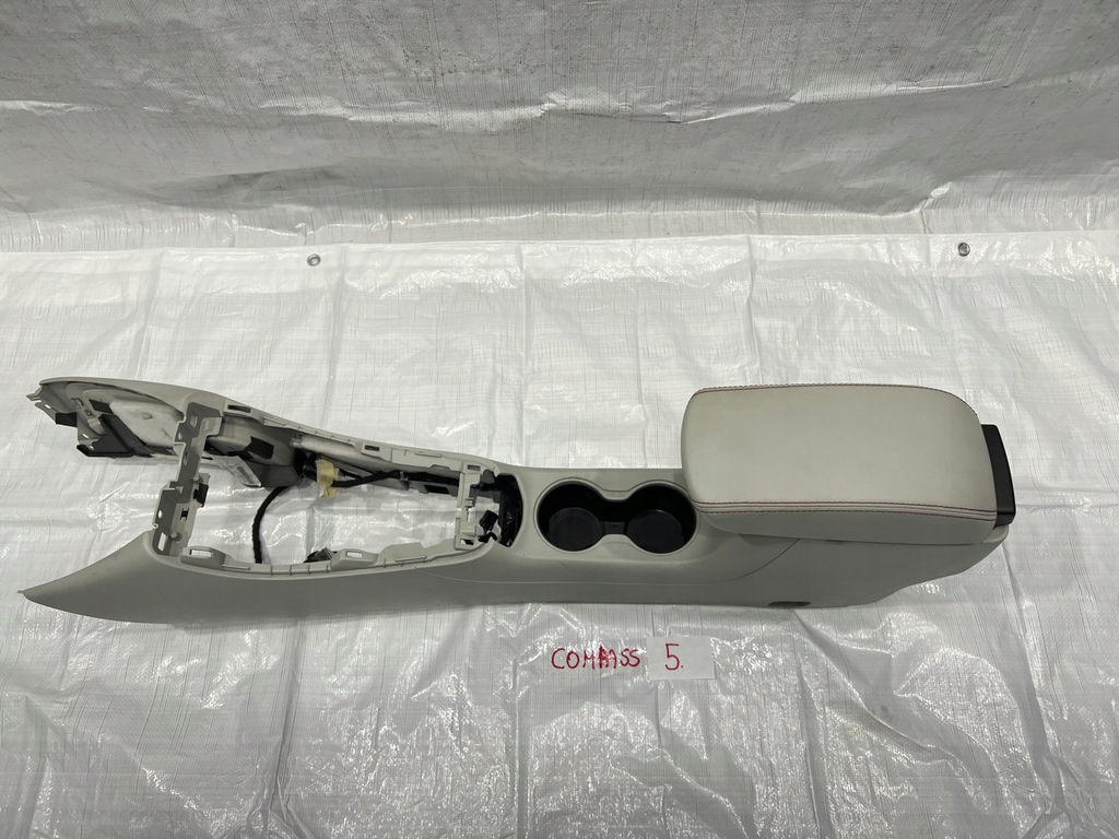 фото №1, Jeep compass ii подлокотник