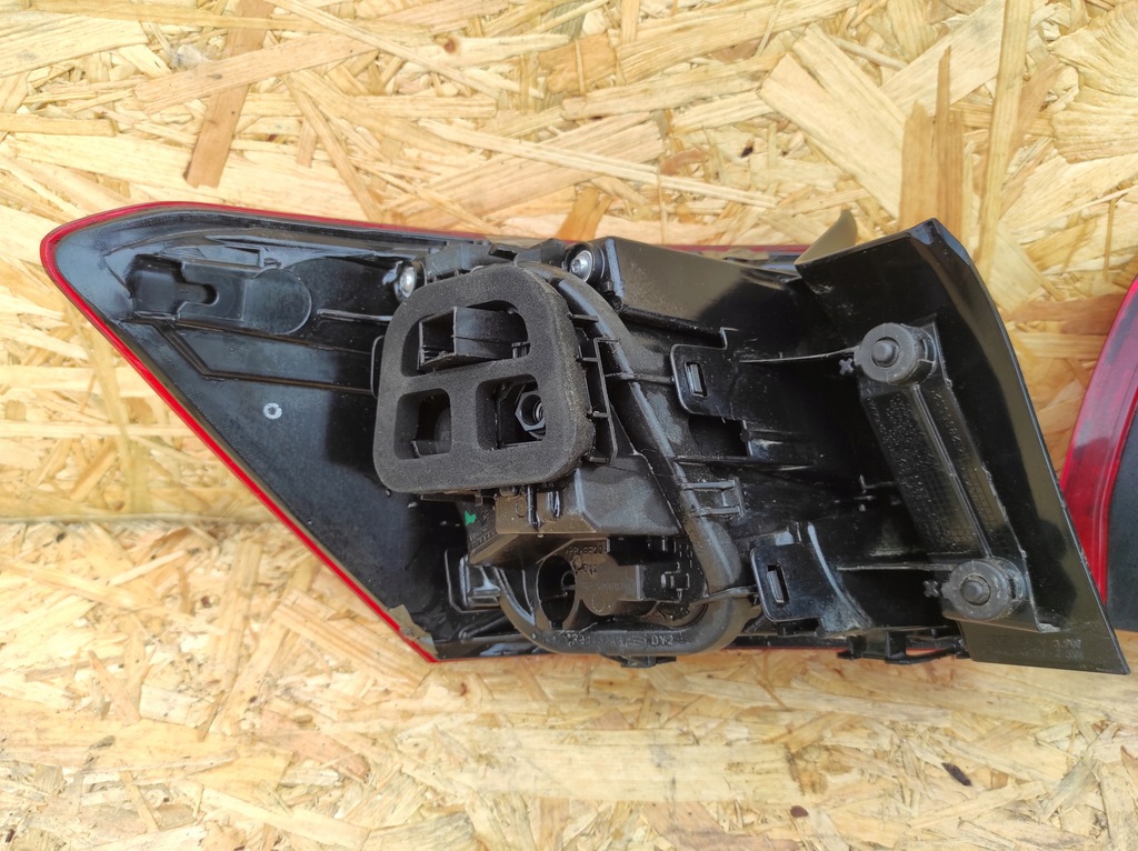 фото №7, Лампа задняя левая правая seat arona