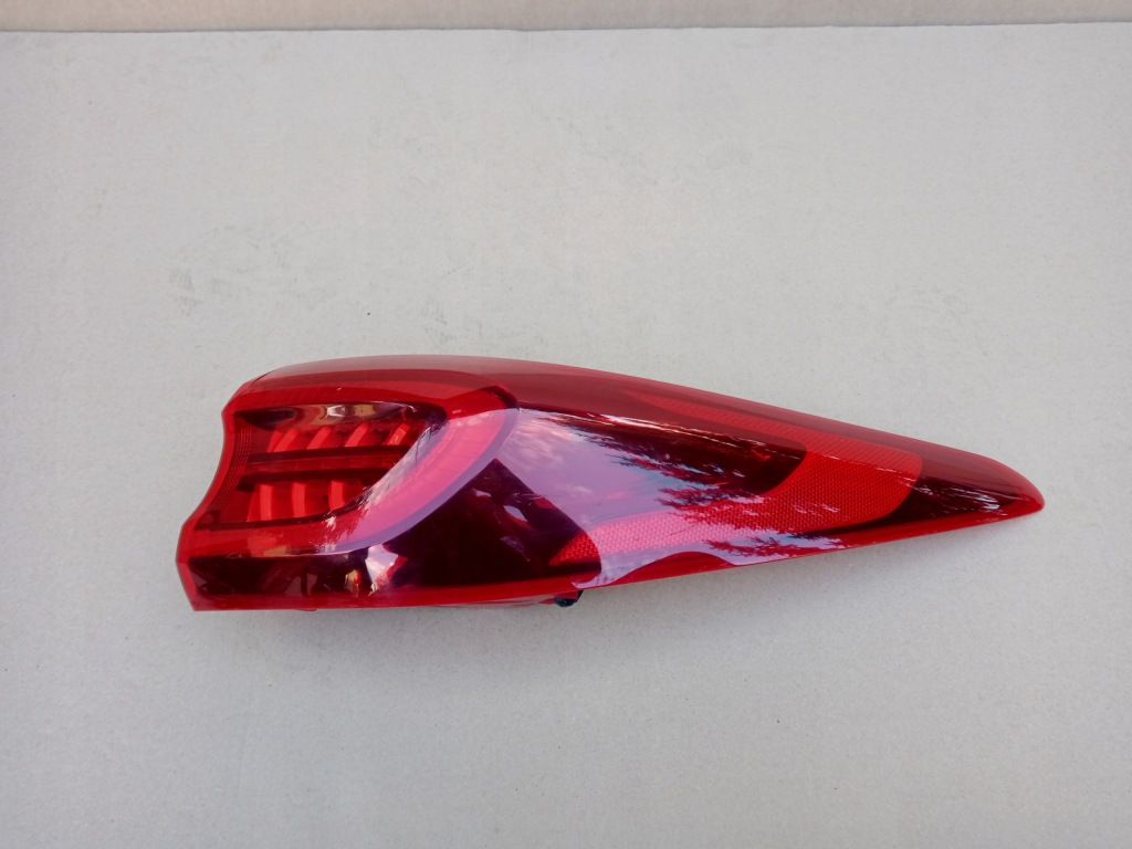 фото №1, Kia sportage iv lift права лампа задня led