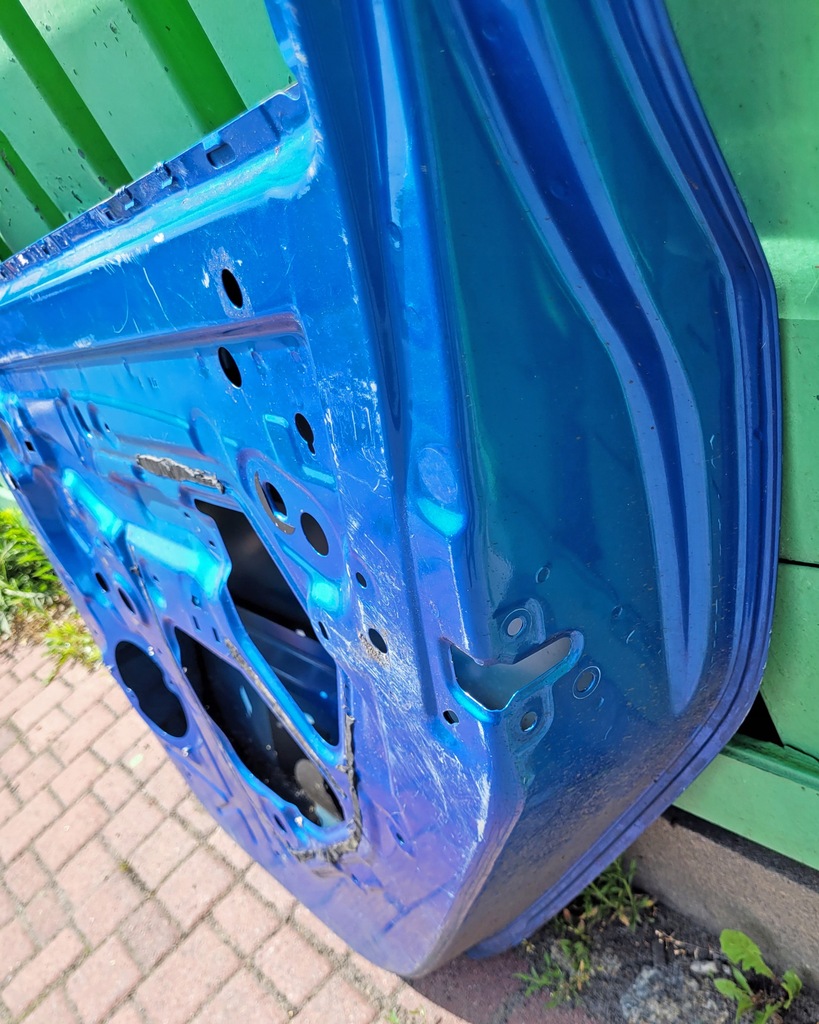 фото №16, Дверь правое передние / задние dacia sandero 08-20 / duster 17-