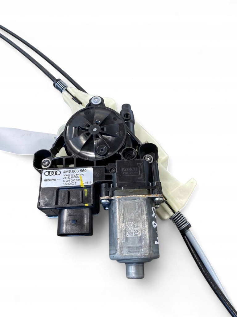 фото №9, Audi q8 2019 моторчик шторки безопасности стекло задний 4m8863560