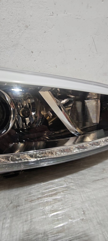 фото №4, Лампа правий перед kia ceed ii звичайна h7 led