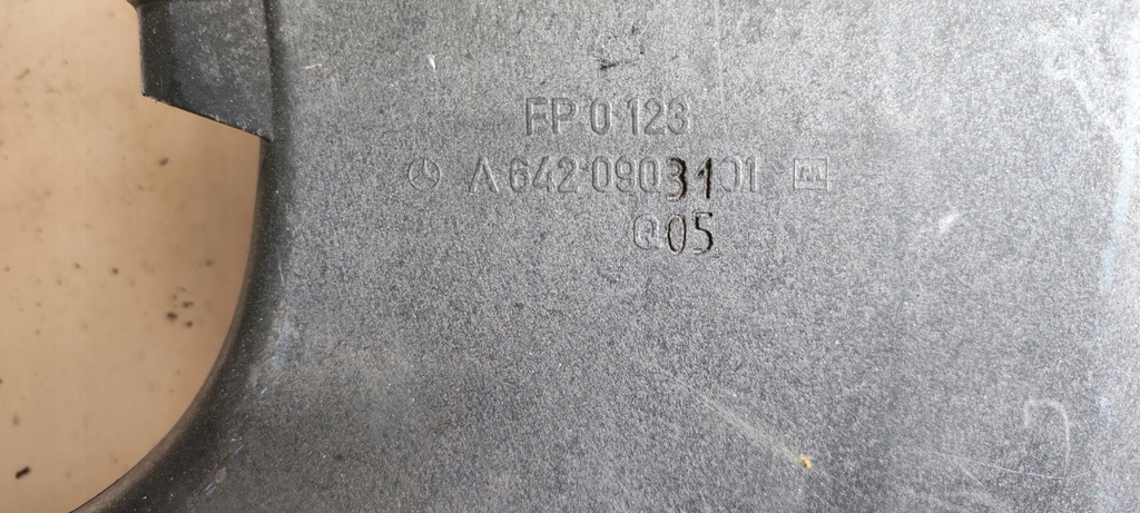 фото №1, Корпус фільтра повітря mercedes a6420903101