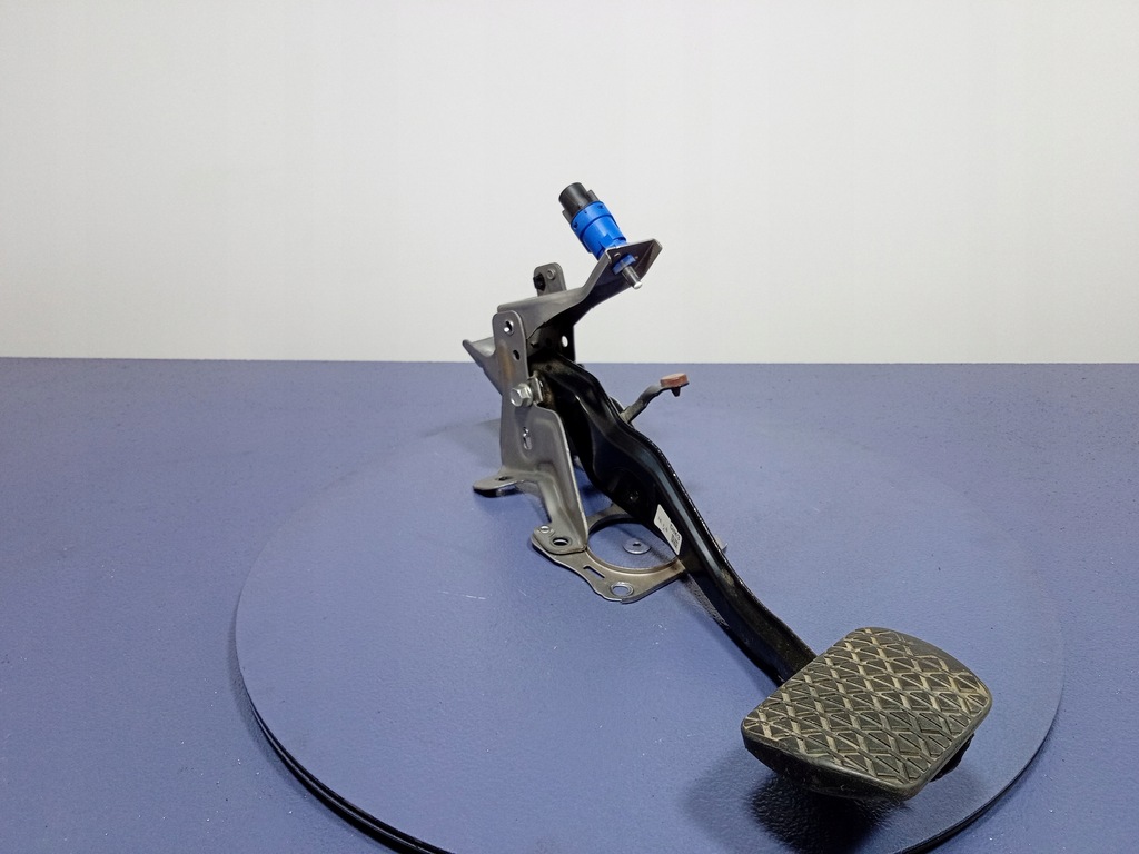 фото №1, Mazda 6 iii gj 12- педаль тормоза автоматическая коробка передач