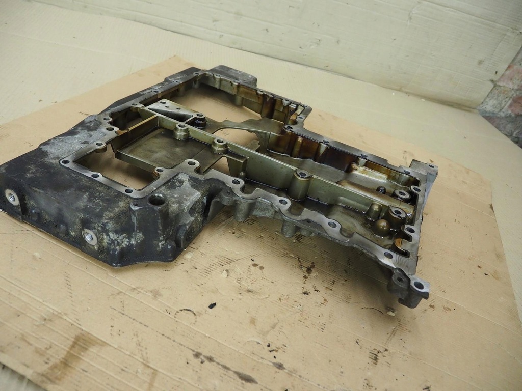 фото №13, Піддон масляна верхній audi a8 d3 6.0 bht 07c103805an