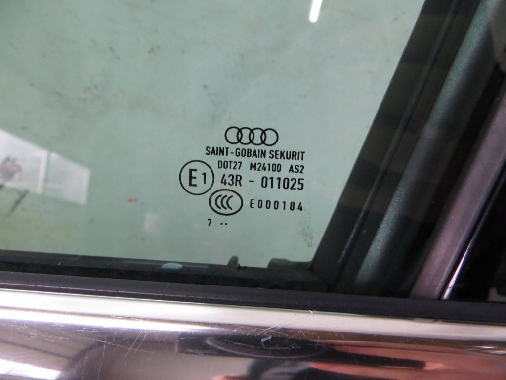 Audi a4 b9 дверь левый перед ly9c 14- Киев