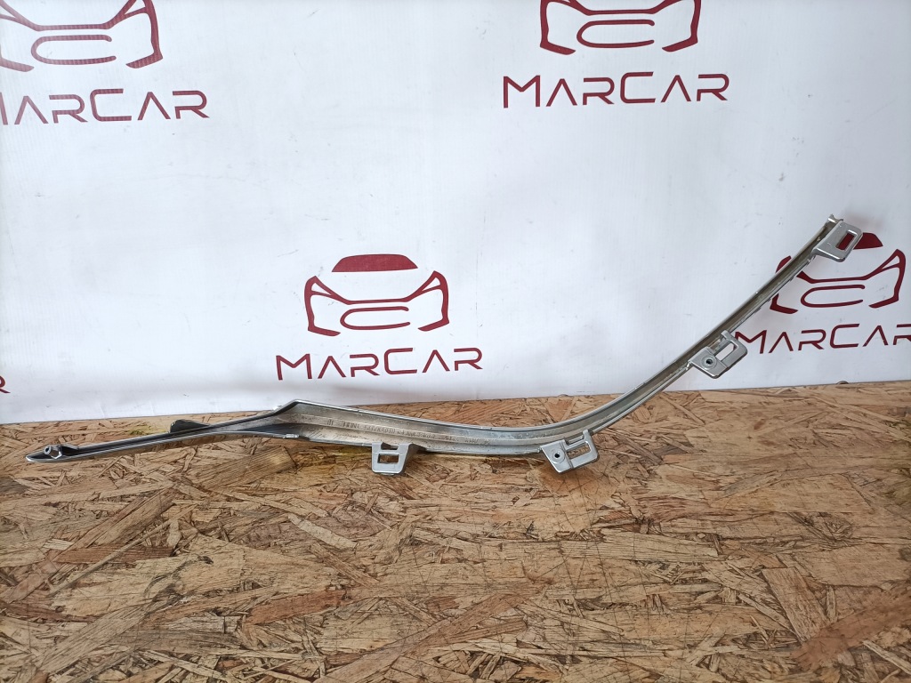 Mazda 3 3 рестайлинг  молдинг хром решётка радиатора левая перед bhn1-507k1 с Разборки