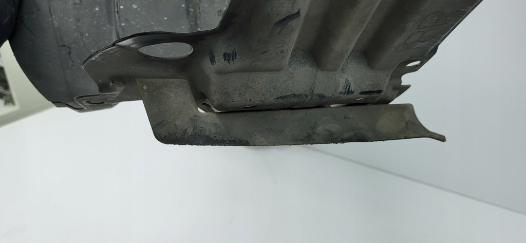 фото №10, Yaris iii 11-16 підкрилок захист крила перед праве + бризковик 53875-0d160