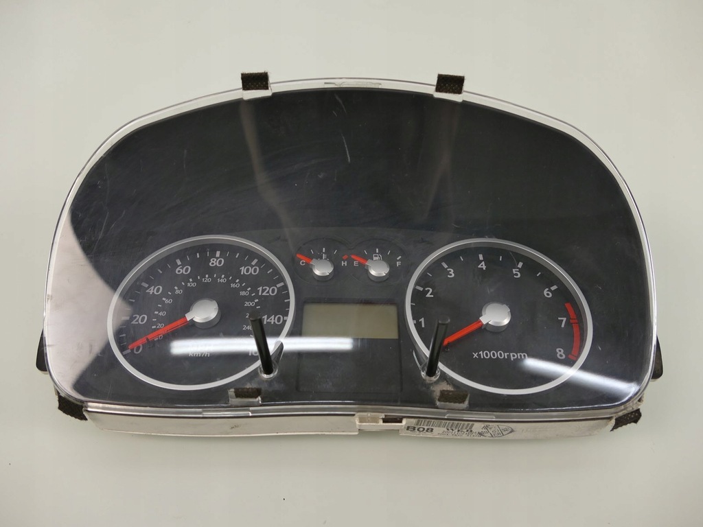 фото №1, Hyundai coupe 2.7 v6 счетчик приборы 02r