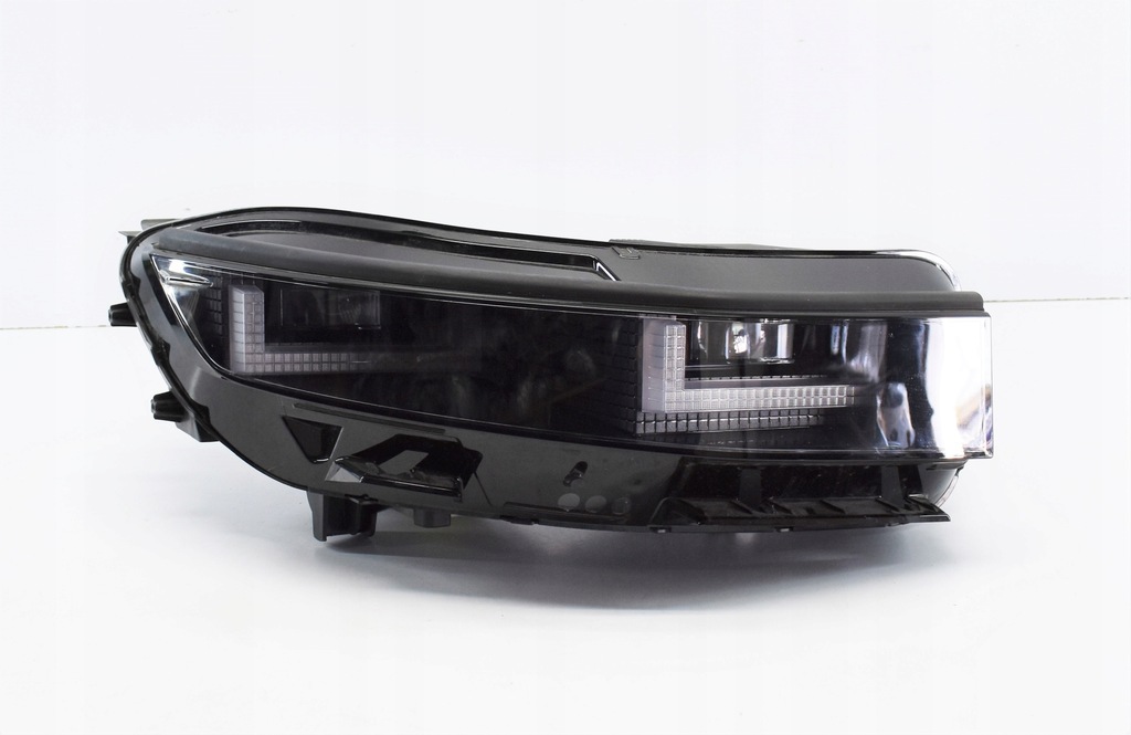 фото №1, Hyundai ioniq 5 v лампа правая перед eu full led