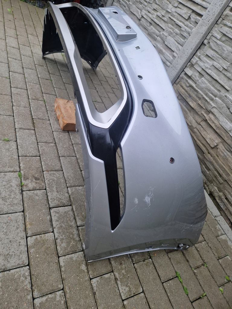 Купити Бампер toyota prius v 2023 - prest-01