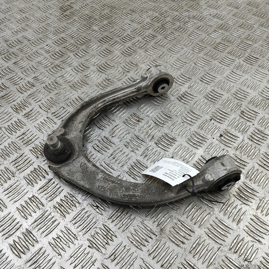 фото №2, Land rover range rover sport l494 2018 левая сторона нижний рычаг передний