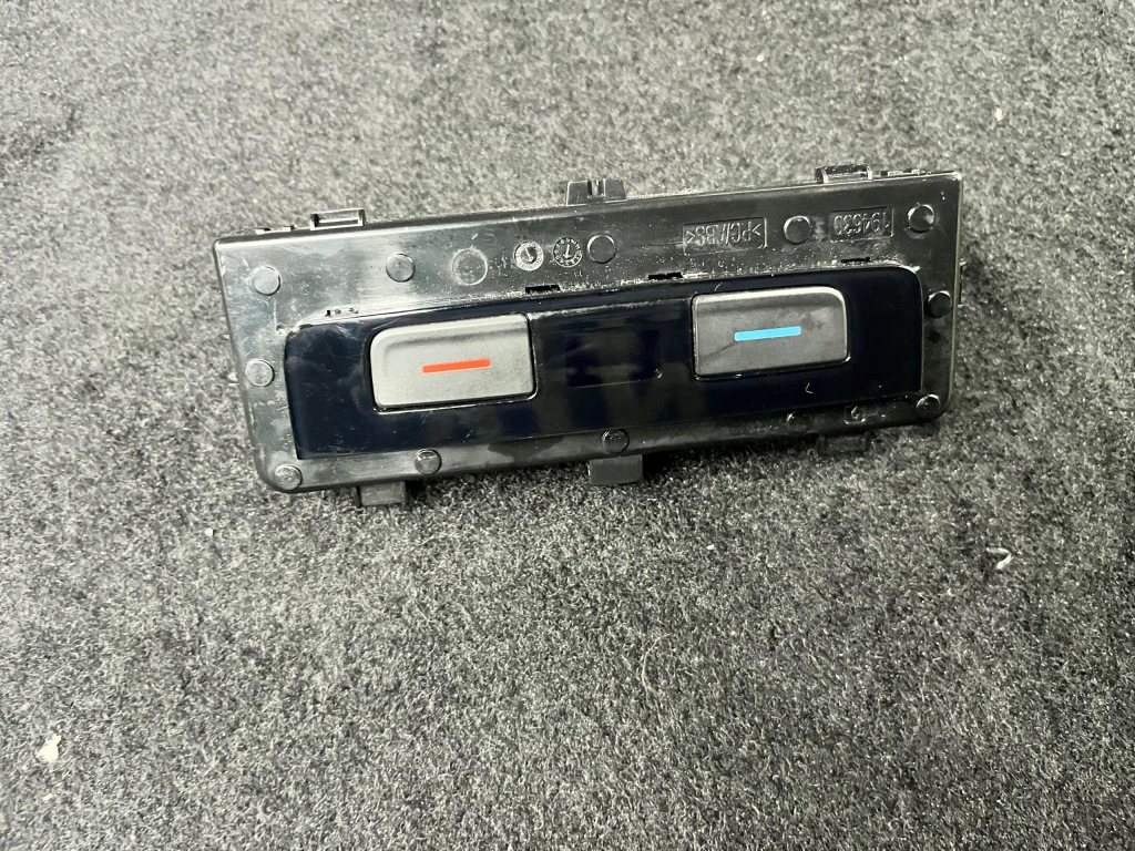 фото №1, Vw passat b8 панель кондиционера задняя