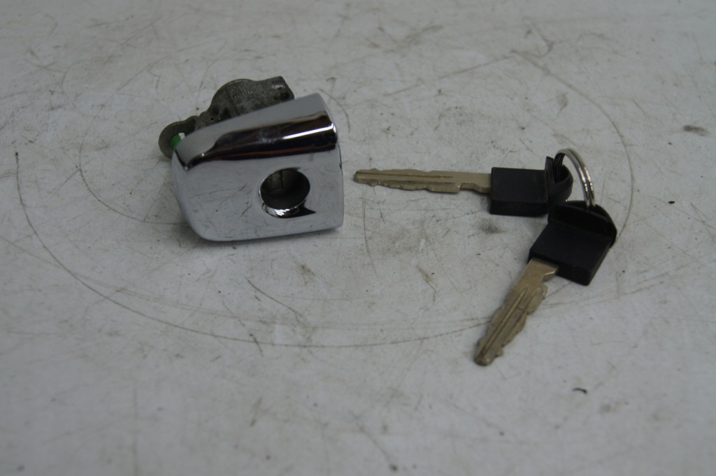 Купить Navara d23 np300 вкладка + жало хром