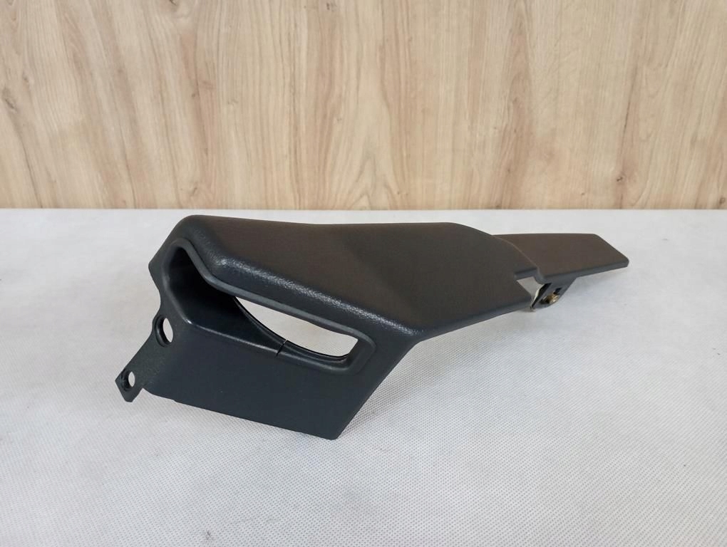 фото №1, Mercedes slk r170 lift защита накладка правая поперечина пассажира a1706903425