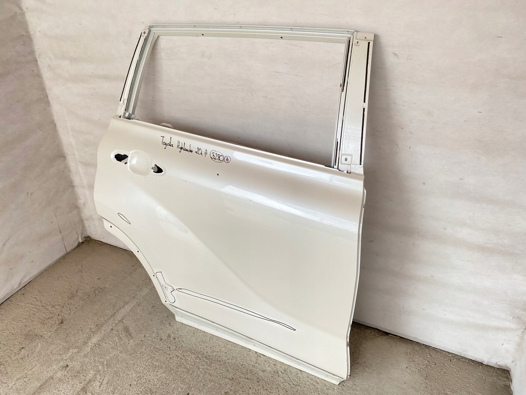 фото №8, Toyota highlander iv 2019r- двері праве задні