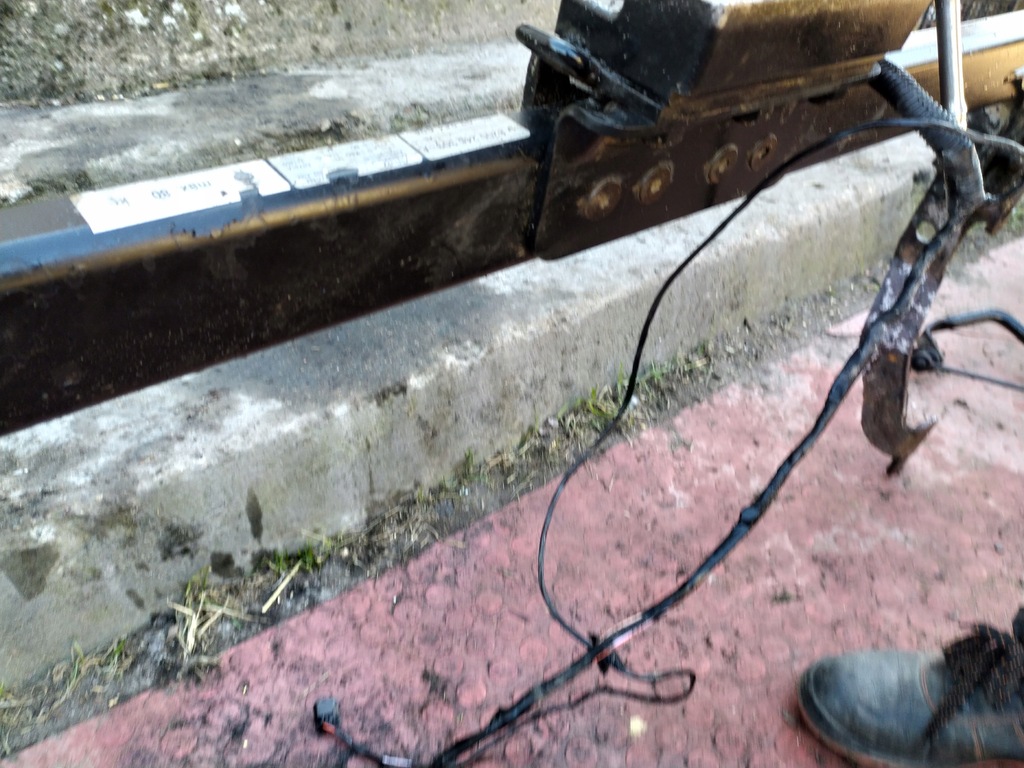 фото №8, Hak буксировочный kompletny renault trafic ii opel vivaro 1.9 dci 8200246309