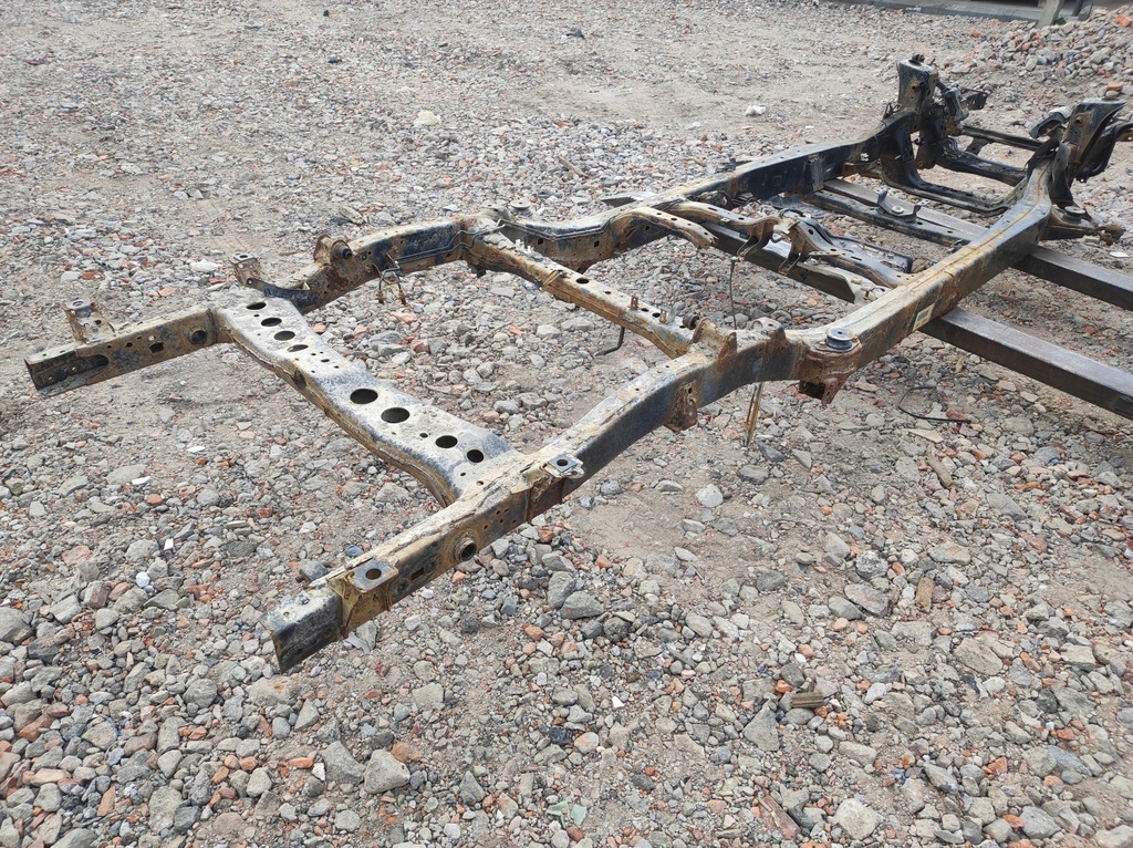 фото №8, Рама hilux viii 8